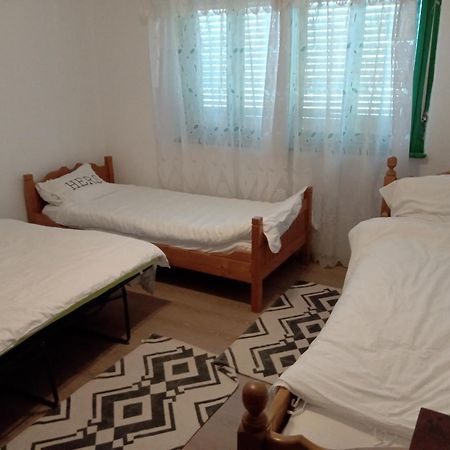 La Tataia Zahei Hotel Dragus Kamer foto