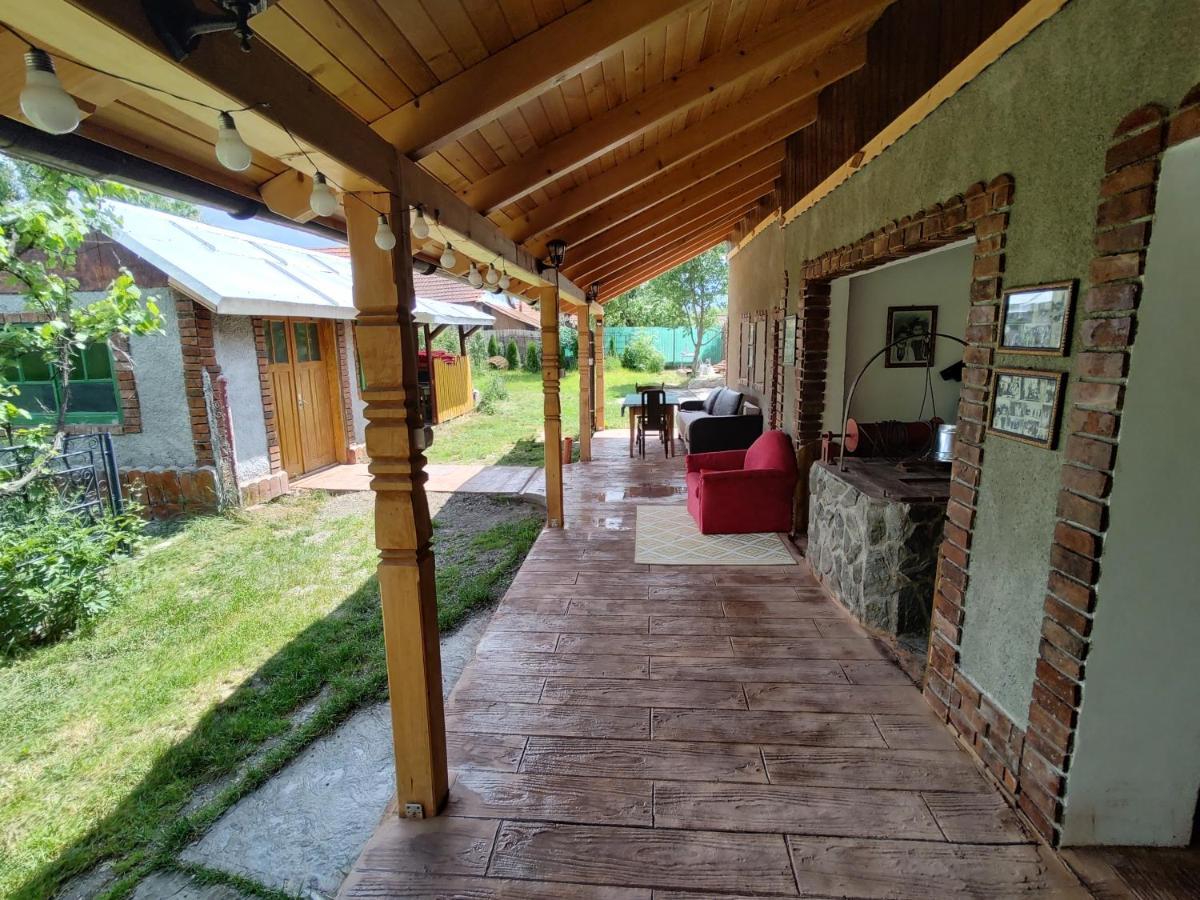La Tataia Zahei Hotel Dragus Buitenkant foto