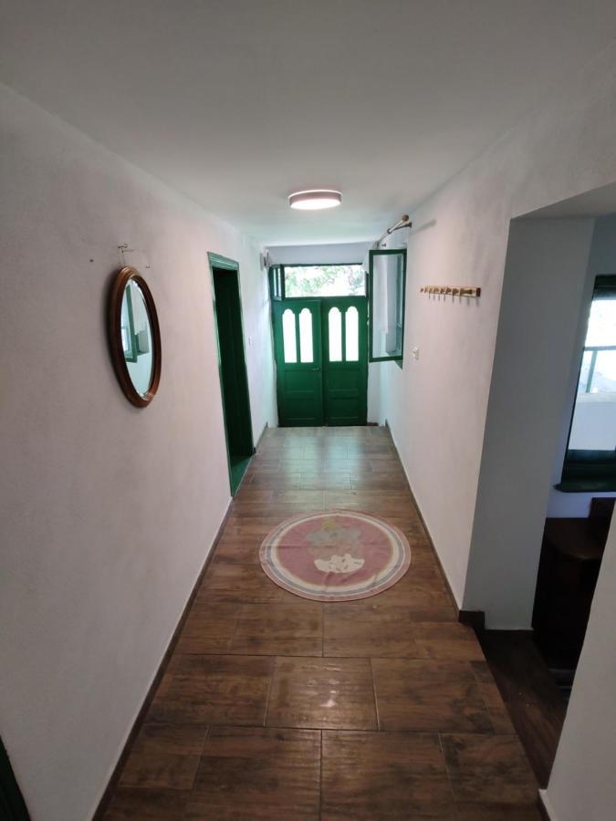 La Tataia Zahei Hotel Dragus Buitenkant foto