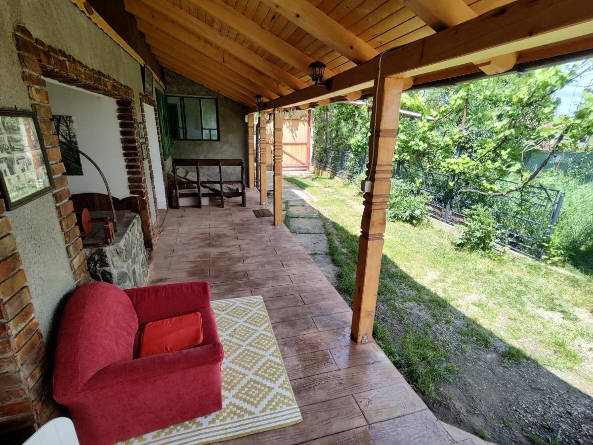 La Tataia Zahei Hotel Dragus Buitenkant foto