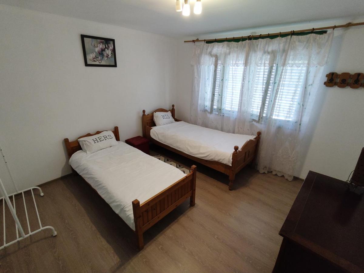 La Tataia Zahei Hotel Dragus Buitenkant foto