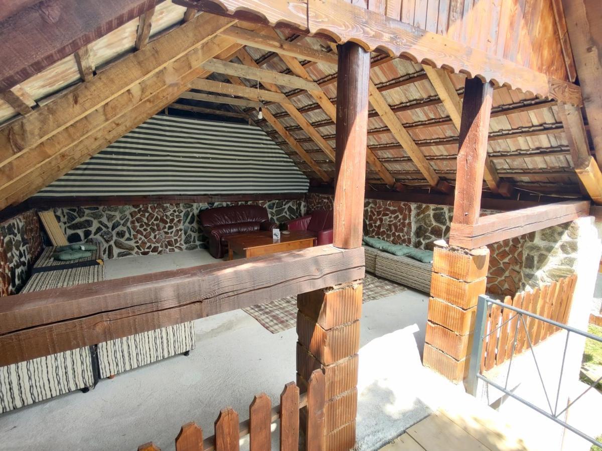 La Tataia Zahei Hotel Dragus Buitenkant foto