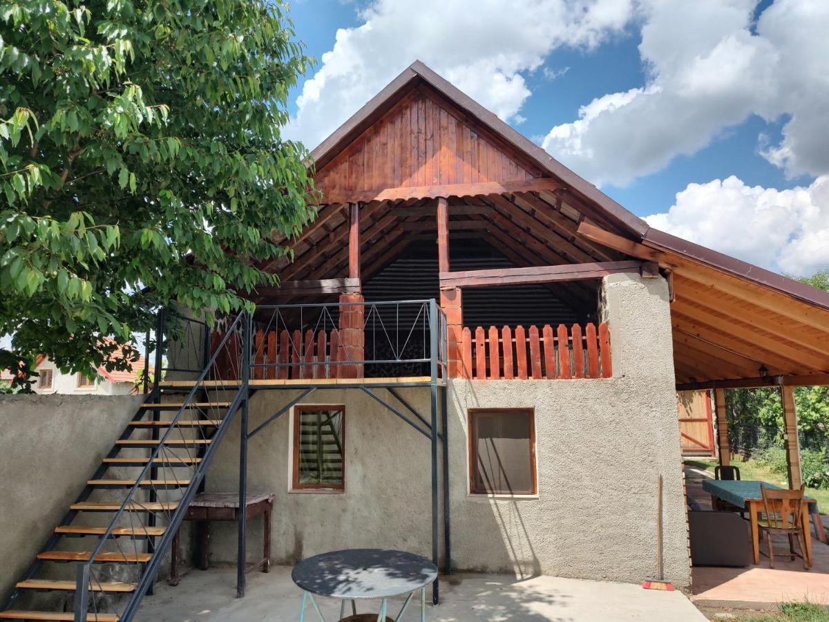 La Tataia Zahei Hotel Dragus Buitenkant foto