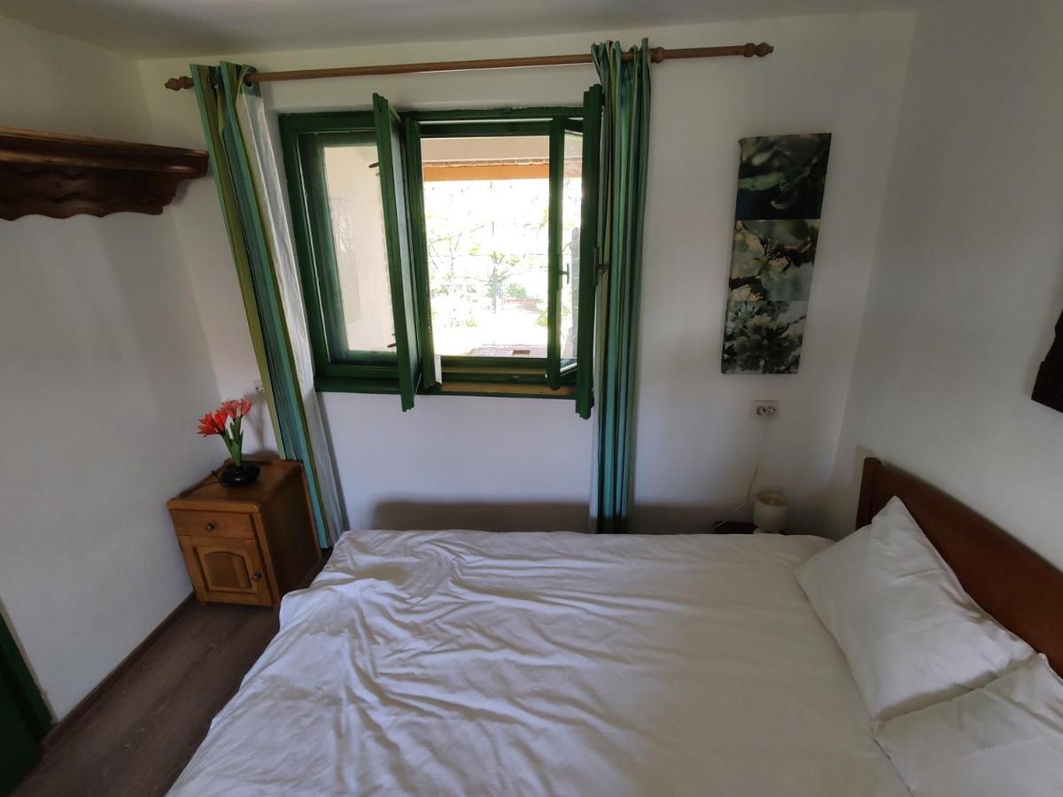 La Tataia Zahei Hotel Dragus Buitenkant foto